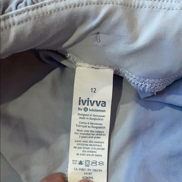 Baby blue athletic ivivva pants with pockets! - Picture 2 of 3